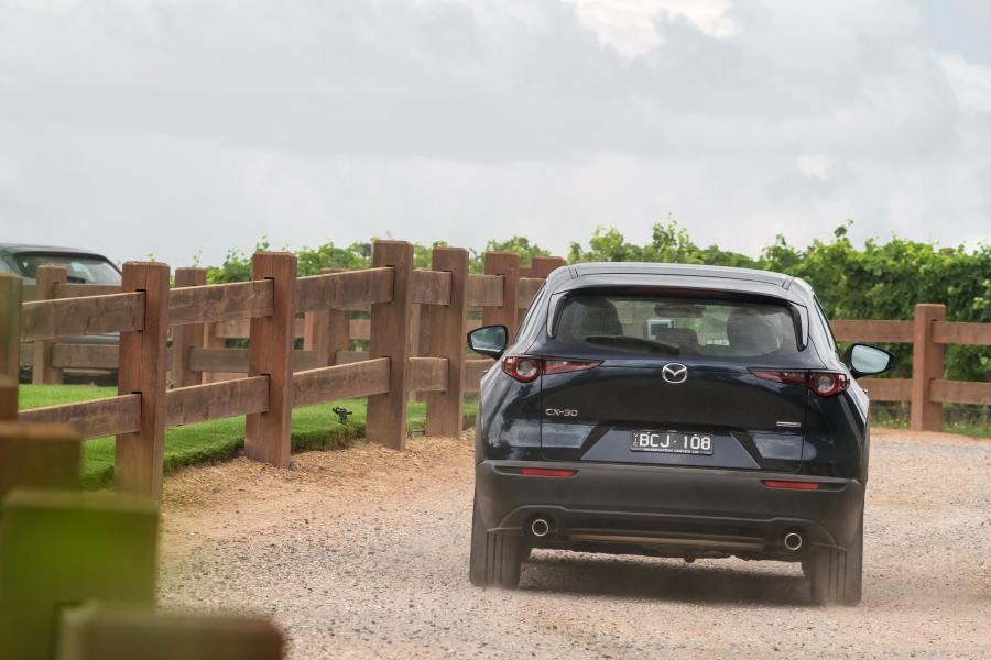  Mazda CX-30 2019 года  (AU) (фото 23 из 41)